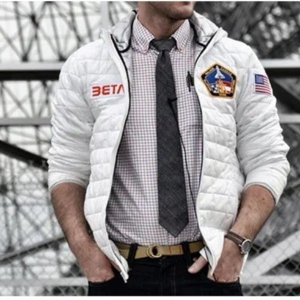 Betabrand Space Jacket Mens XS White Quilted NASA Patch Puffer Hooded Tyvek